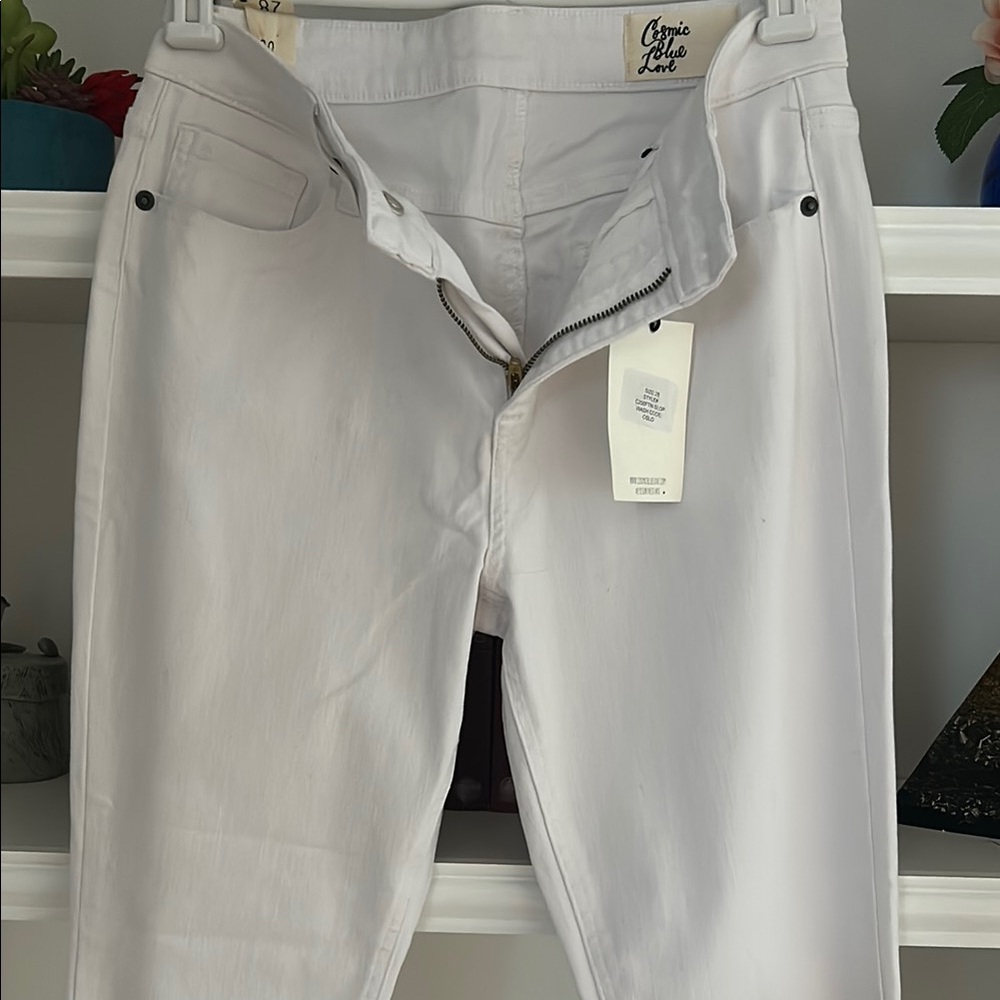 High Rise White Textured Jeans #41